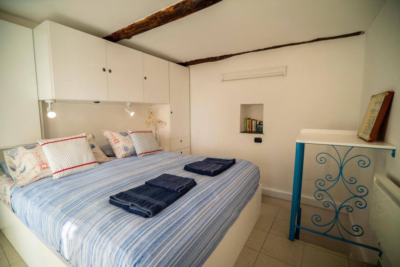Borgo Antico - Il Nido Di Briciola Apartment Lerici Bagian luar foto