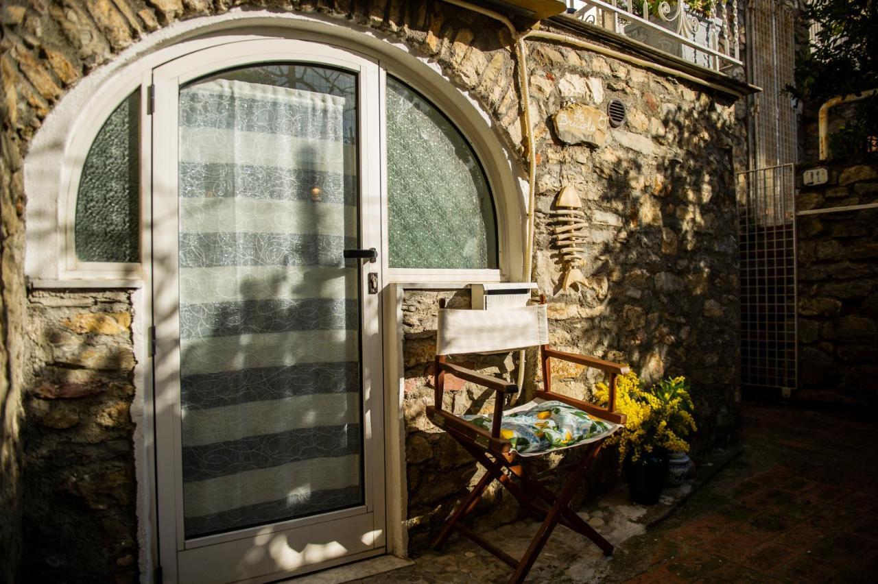 Borgo Antico - Il Nido Di Briciola Apartment Lerici Bagian luar foto
