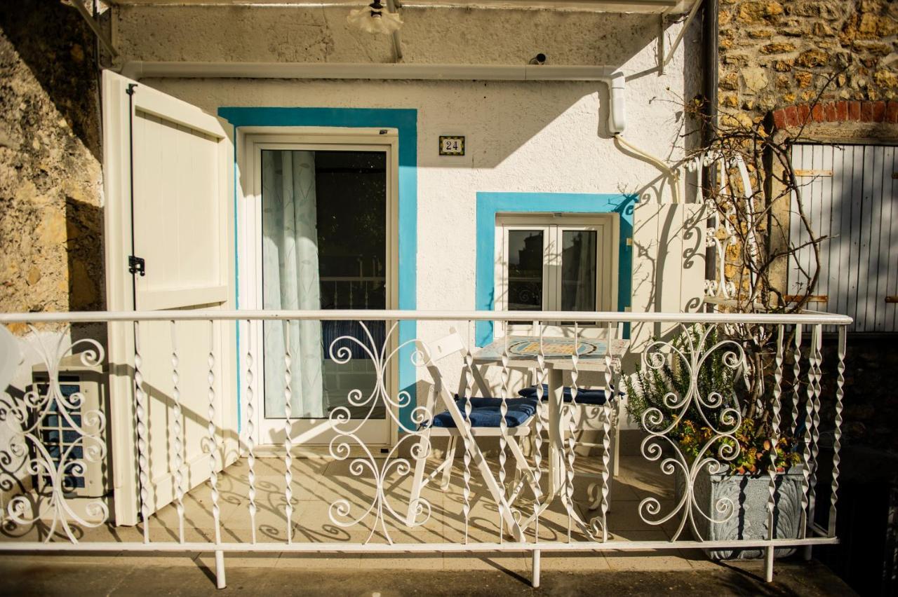 Borgo Antico - Il Nido Di Briciola Apartment Lerici Bagian luar foto